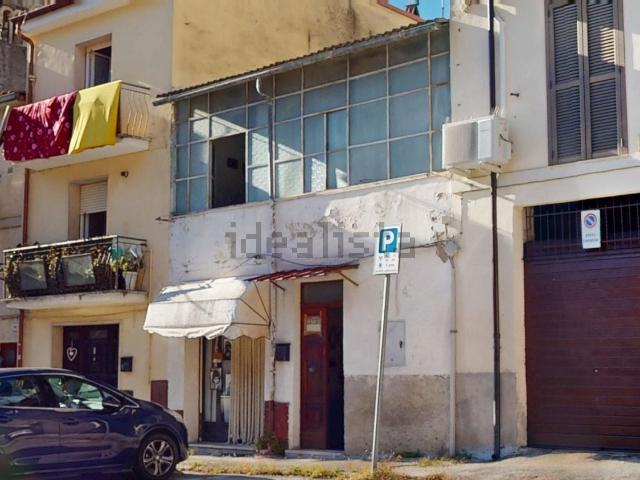 Villetta indipendente in vendita di 100 m² in Via Cotilia