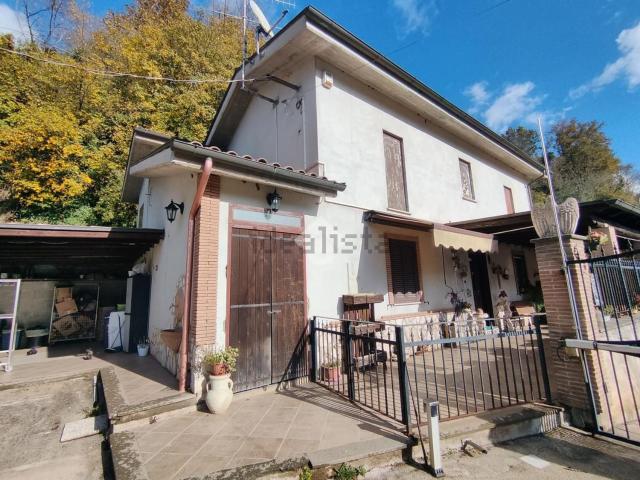 Villetta indipendente in vendita di 100 m² in Via Colle Ospedale, 1