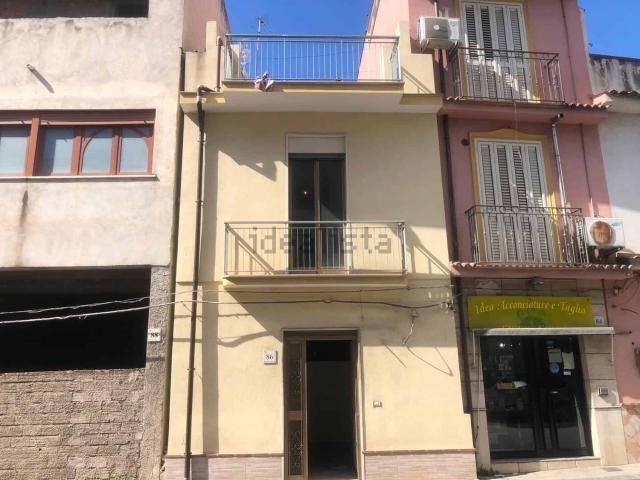 Villetta indipendente in vendita di 100 m² in Via Cairoli, 89