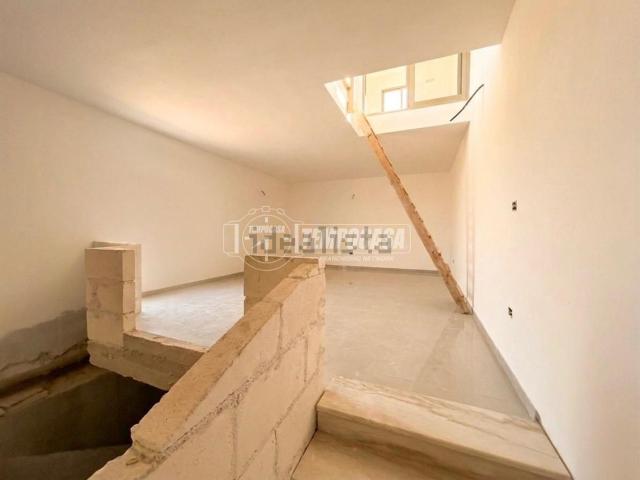 Villetta indipendente in vendita di 100 m² in Via Calabrese