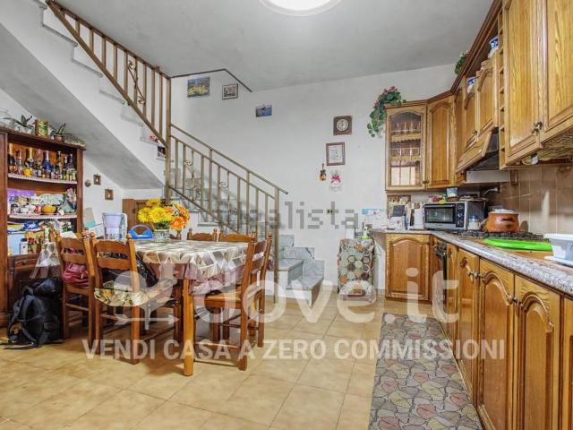 Villetta indipendente in vendita di 100 m² in Via Cappella, 198