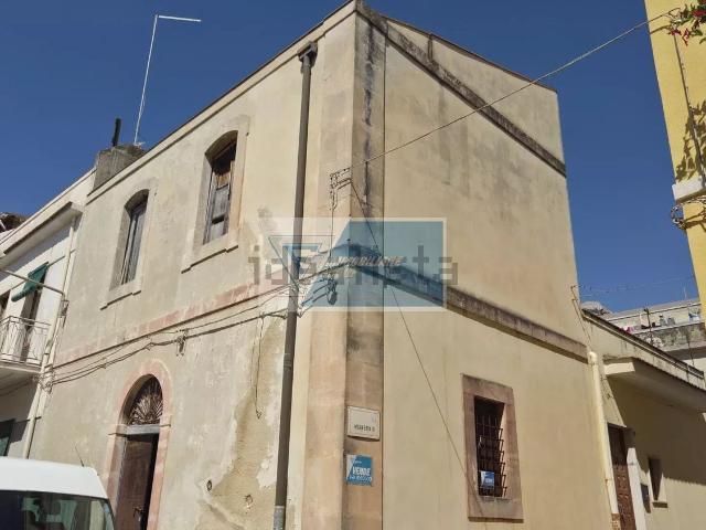 Villetta indipendente in vendita di 100 m² in Via Capranica, 7