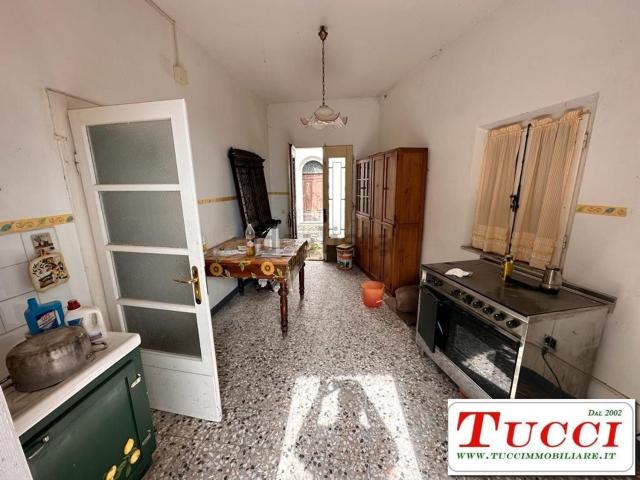 Villetta indipendente in vendita di 100 m² in Via castel di cireglio, 29