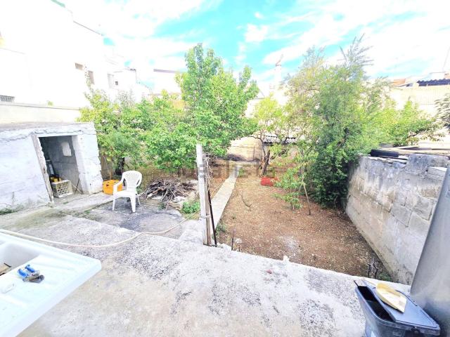 Villetta indipendente in vendita di 100 m² in Via Cristoforo Colombo