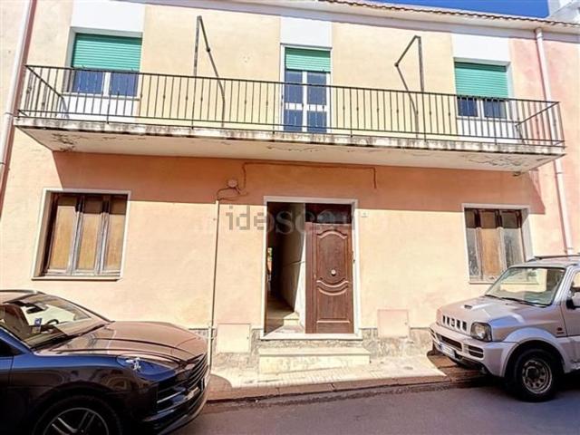 Villetta indipendente in vendita di 100 m² in Via A. Manzoni