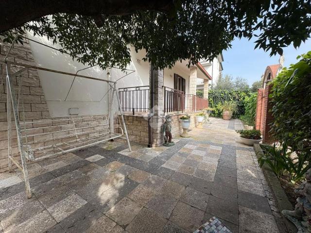Villetta indipendente in vendita di 100 m² in Via Badino, 168