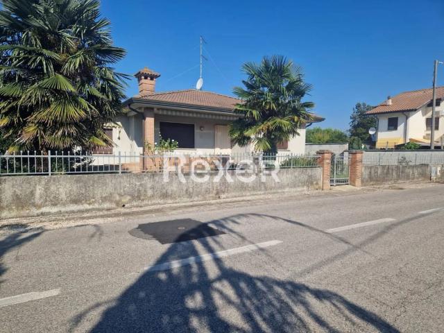 Villetta indipendente in vendita di 100 m² in Via Bellaria