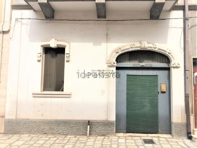 Villetta indipendente in vendita di 100 m² in Via Garibaldi, 136