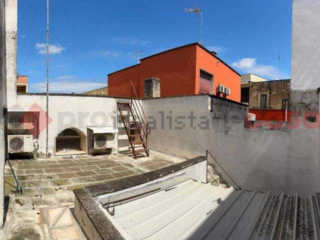 Villetta indipendente in vendita di 100 m² in Via Giulia Farnese, 10