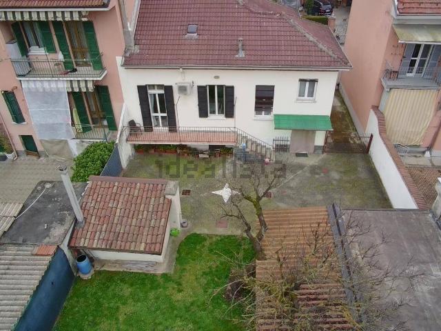 Villetta indipendente in vendita di 100 m² in Via Giovanni Inverardi, 24