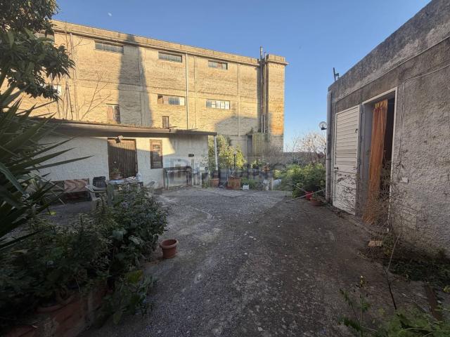 Villetta indipendente in vendita di 100 m² in Via Domenico Scinà, 82