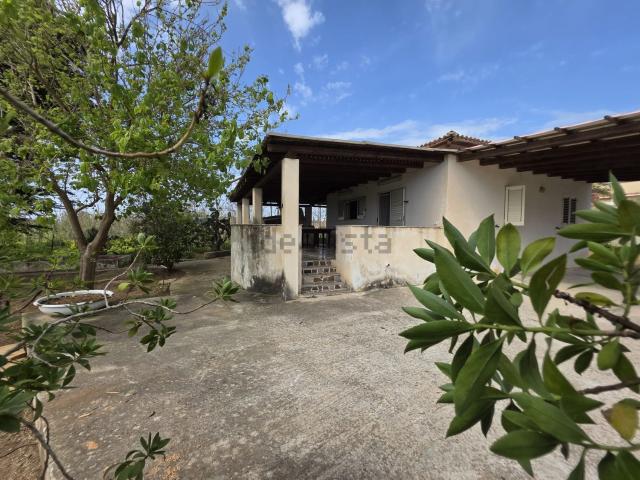 Villetta indipendente in vendita di 100 m² in Via del Mediterraneo