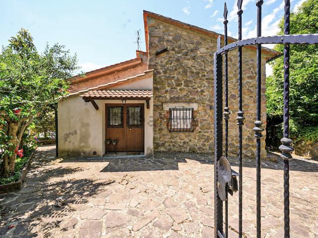 Villetta indipendente in vendita di 100 m² in Via del Convento