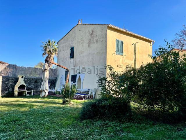 Villetta indipendente in vendita di 100 m² in Via del Renaio