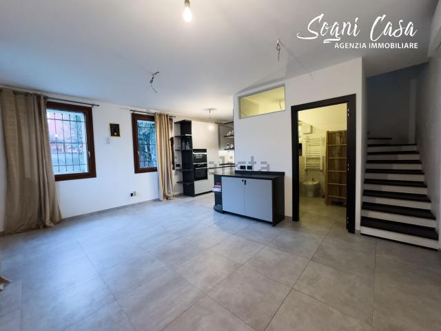 Villetta indipendente in vendita di 100 m² in Via della Libertà