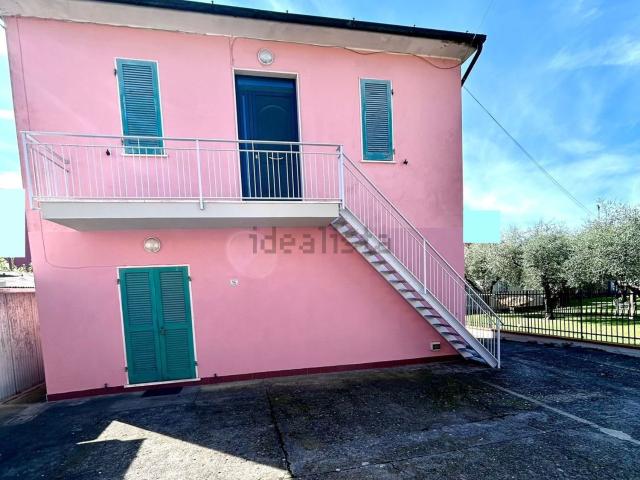 Villetta indipendente in vendita di 100 m² in Via della Resistenza, 56
