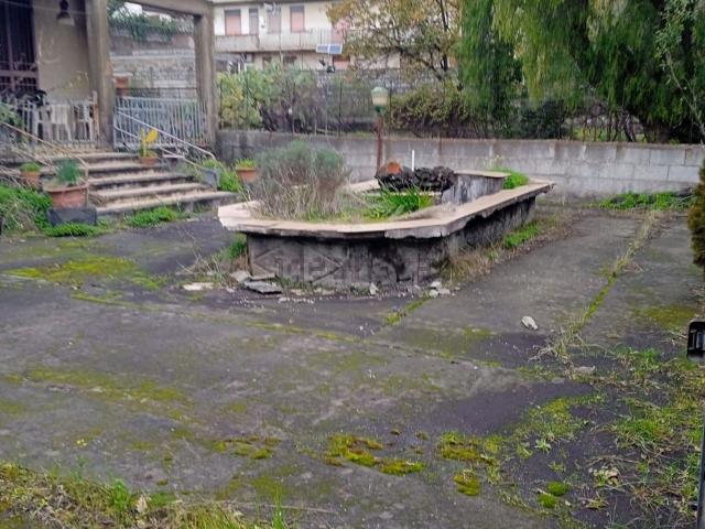 Villetta indipendente in vendita di 100 m² in Via Filippo Brunelleschi, 68