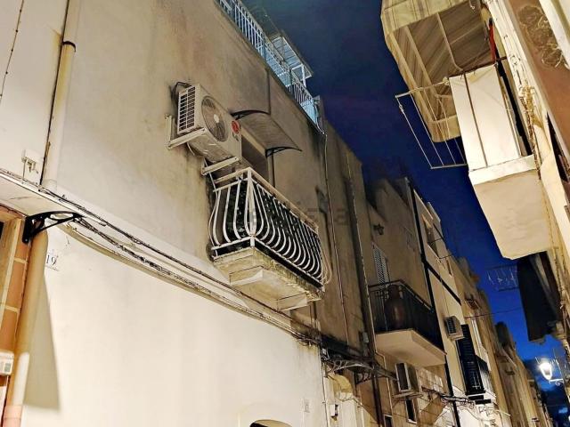 Villetta indipendente in vendita di 100 m² in Via Floro