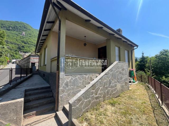 Villetta indipendente in vendita di 100 m² in Via Ospedale