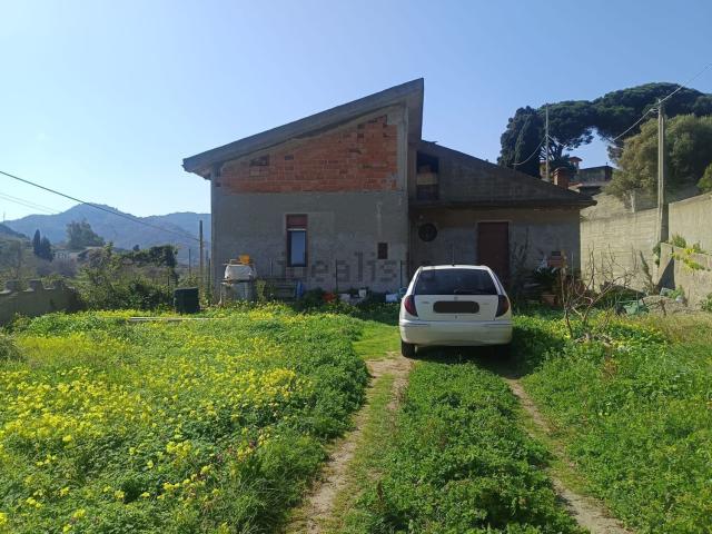 Villetta indipendente in vendita di 100 m² in Via locanda colonna
