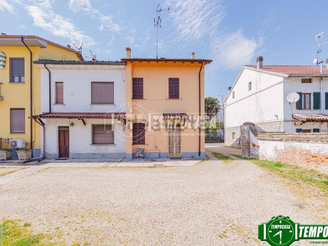 Villetta indipendente in vendita di 100 m² in Via Lungargine
