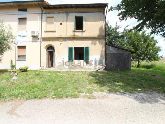 Villetta indipendente in vendita di 100 m² in Via Montanelli, 7