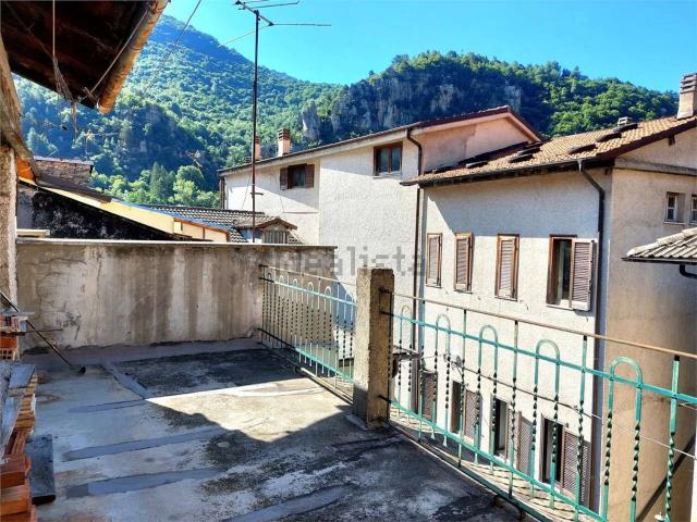 Villetta indipendente in vendita di 100 m² in Via Madonna degli Angeli, 12