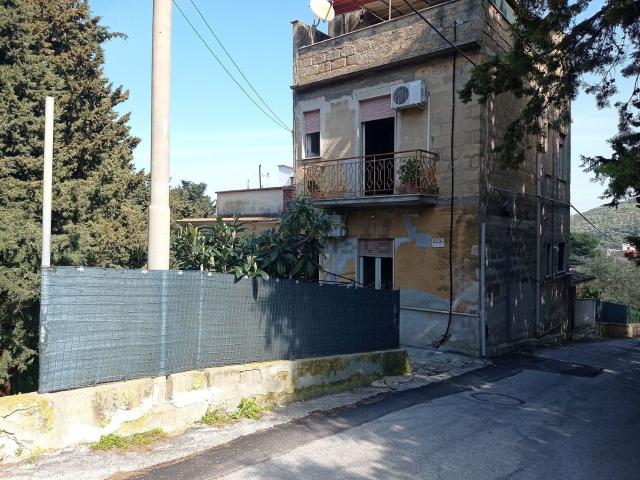 Villetta indipendente in vendita di 100 m² in Via Misericordia