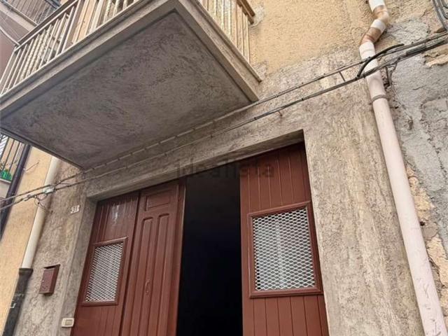 Villetta indipendente in vendita di 100 m² in Via Sacerdote Giuseppe Sola, 31