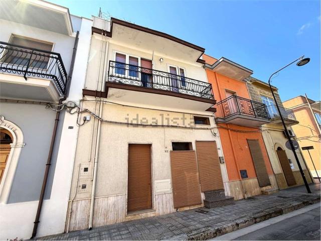 Villetta indipendente in vendita di 100 m² in Via San Donato, 105