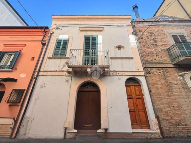 Villetta indipendente in vendita di 100 m² in Via San Francesco D&apos Assisi