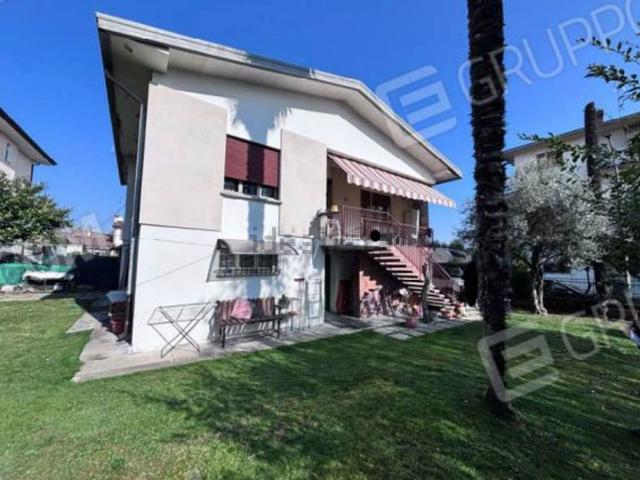 Villetta indipendente in vendita di 100 m² in Via San Pio X°, 27