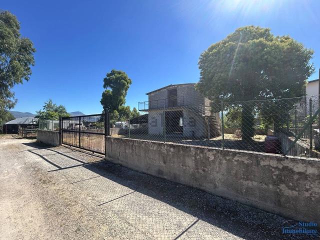 Villetta indipendente in vendita di 100 m² in Via Sant&apos Anastasia