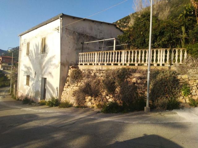 Villetta indipendente in vendita di 100 m² in Via Santa Margherita, 34