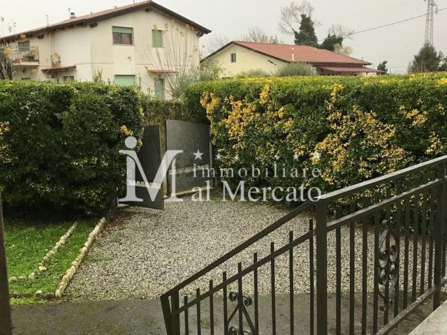 Villetta indipendente in vendita di 100 m² in Via Serraglio, 135