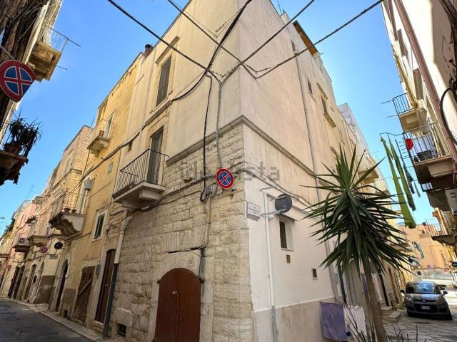 Villetta indipendente in vendita di 100 m² in Via Poerio