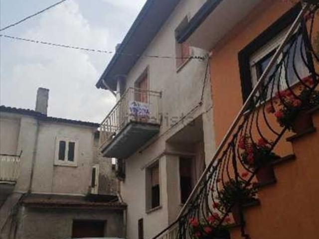 Villetta indipendente in vendita di 100 m² in Via Pasquale Mancini