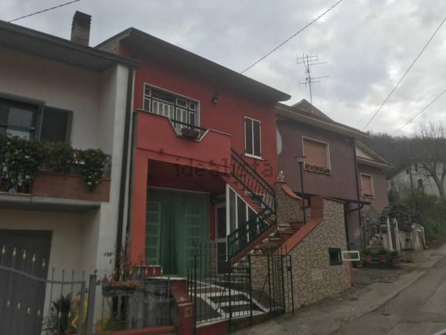 Villetta indipendente in vendita di 100 m² in Via Pierri, 33