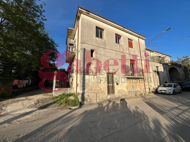Villetta indipendente in vendita di 100 m² in Via Puglianello, 36