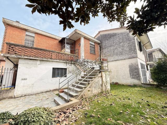 Villetta indipendente in vendita di 100 m² in Via Roma