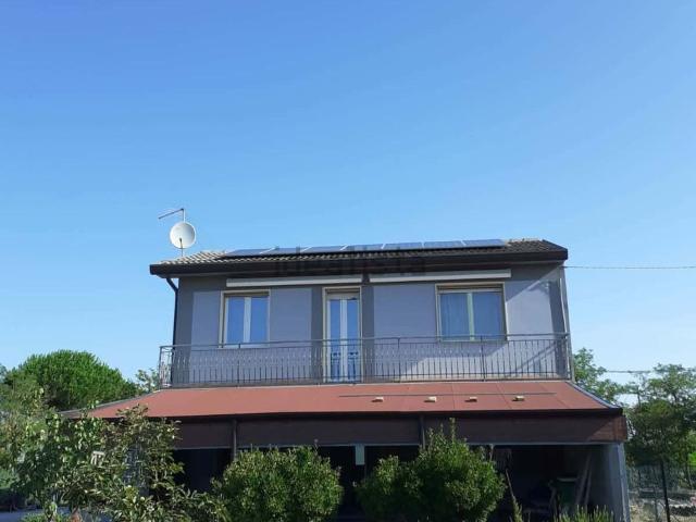 Villetta indipendente in vendita di 100 m² in Via Romea