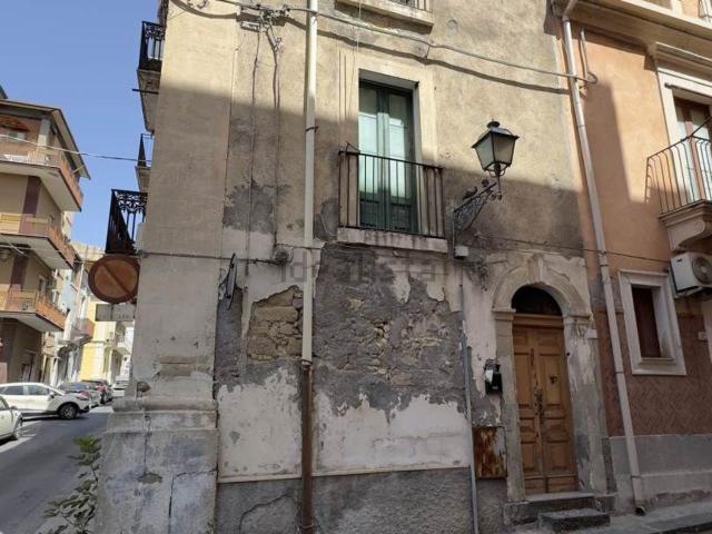 Villetta indipendente in vendita di 100 m² in Via Regina Elena, 31