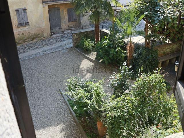 Villetta indipendente in vendita di 100 m² in Via Tarchetti, 5