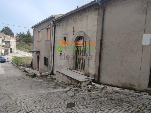 Villetta indipendente in vendita di 100 m² in Via Trento