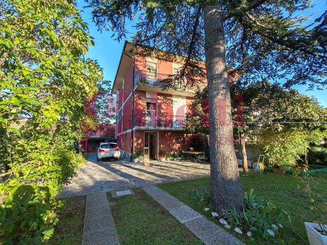 Villetta indipendente in vendita di 100 m² in Via Valtriano
