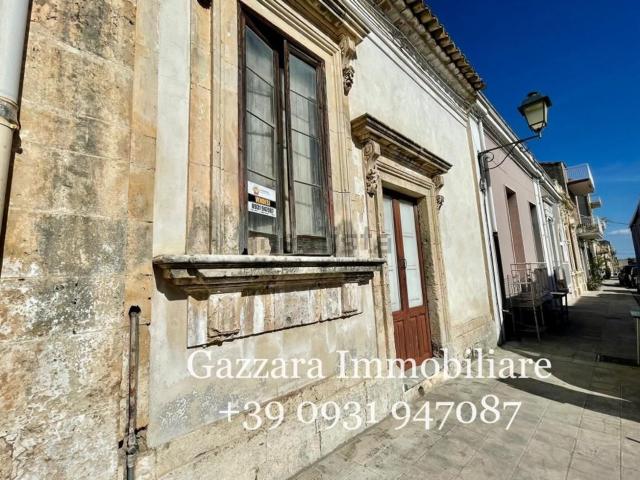 Villetta indipendente in vendita di 100 m² in Via Vittorio Emanuele III, 306