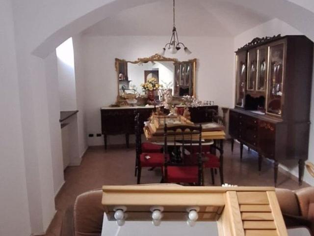 Villetta indipendente in vendita di 100 m² in Via XI Febbraio, 14