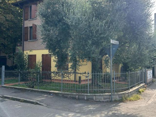 Villetta indipendente in vendita di 100 m² in Viale Risorgimento