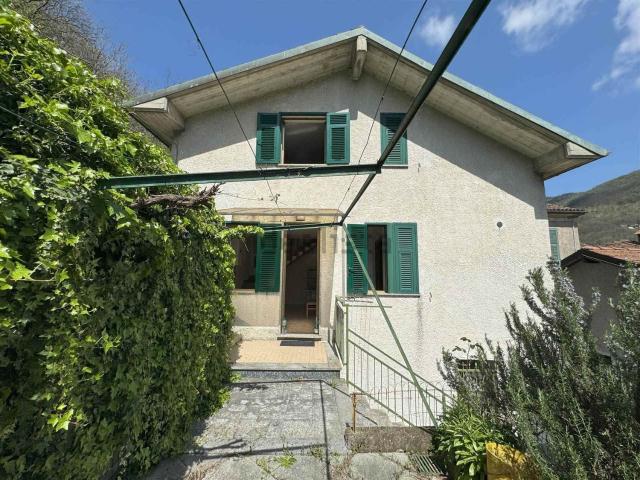 Villetta indipendente in vendita di 100 m² in Vico Chiarella, 12