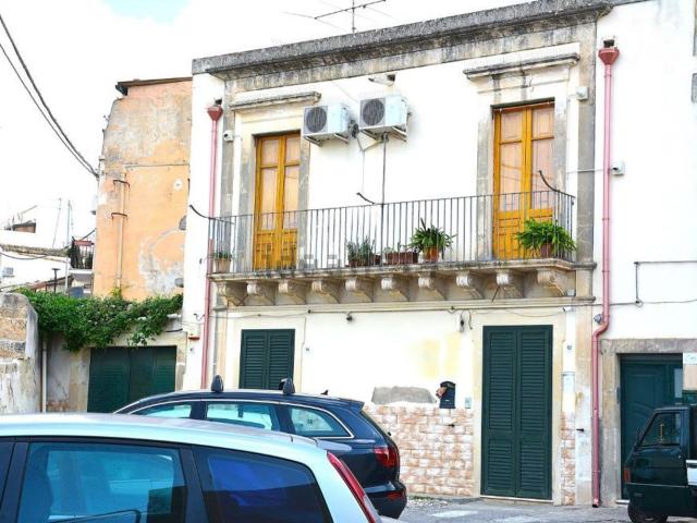 Villetta indipendente in vendita di 100 m² in Vicolo Garigliano, 7